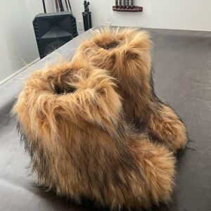 Faux Fur Tan and Black Boots